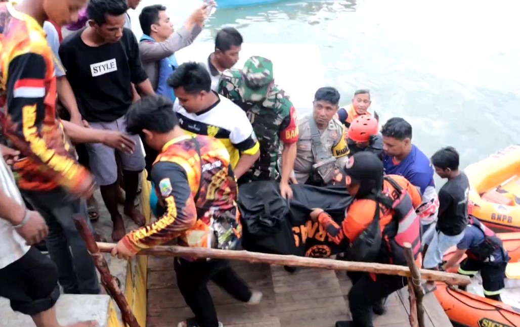 Bercebur Ke Laut Jasad Kakek Ditemukan Nelayan