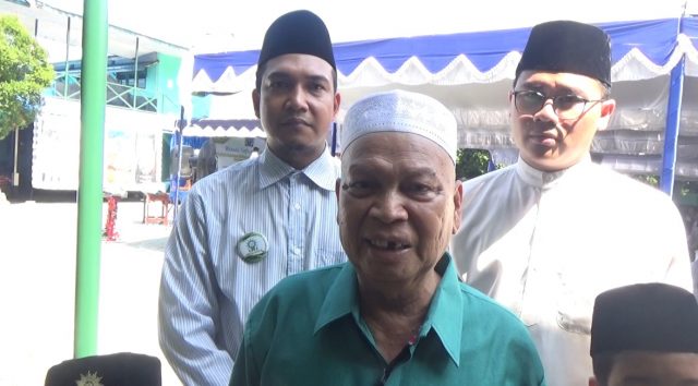 Drs. H. Murhan zuhri mudir ponpes Al Furqan