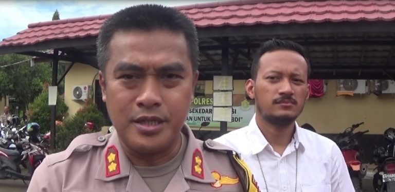 AKBP Eko Hadi Prayitno(kiri) Kapolres Tapin