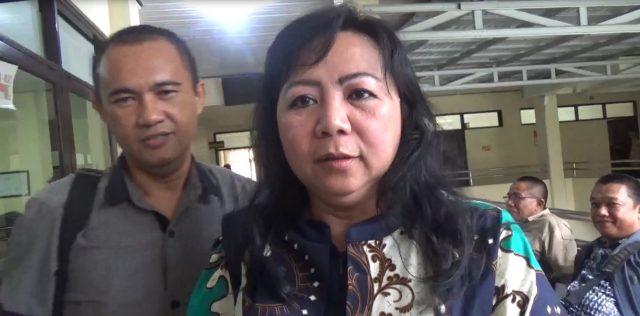 Erna Wati Pengacara Terdakwa