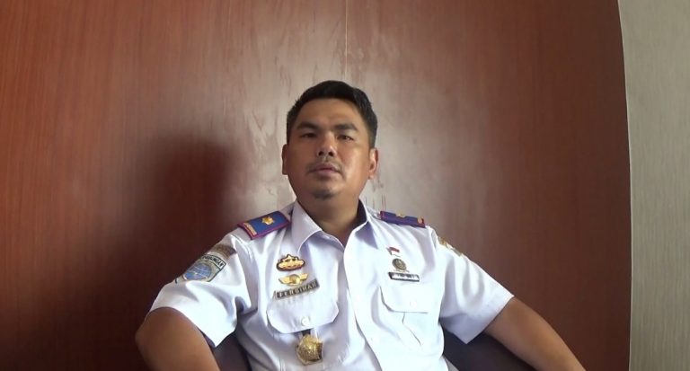 Ferdinan Nurdin Kepala Kantor Unit Penyelenggara Bandara Gusti Syamsir Alam
