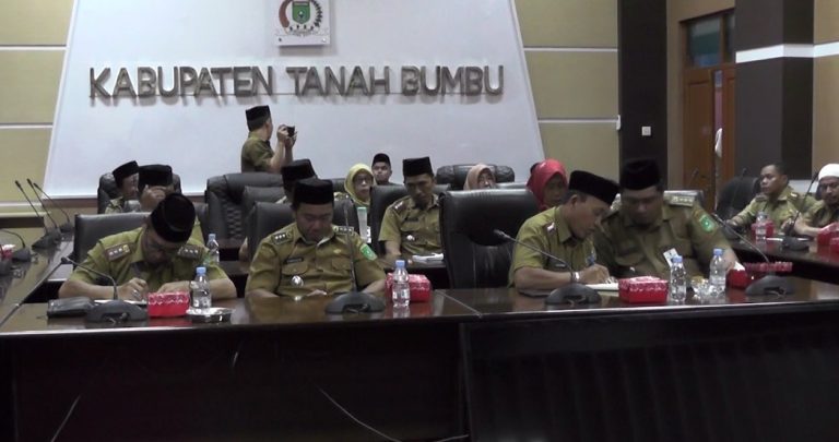 Rapat gabungan Komisi, dengan ketua LPTQ Kabupaten Tanah Bumbu