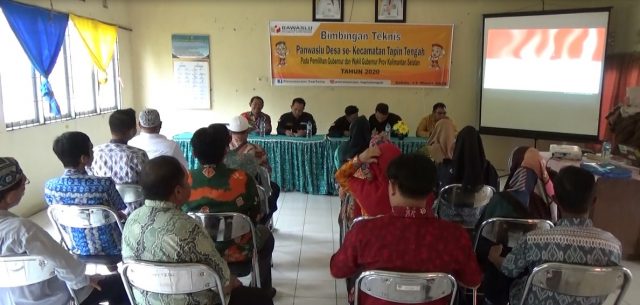 Rapat kegiatan bimbingan teknis Panwaslu