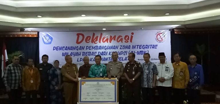 Deklarasi pencangangan zona integritas wilayah bebas korupsi