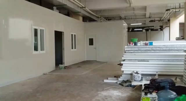 proyek pembangunan ruang rawat pasien Covid-19 RSU Idaman Molor
