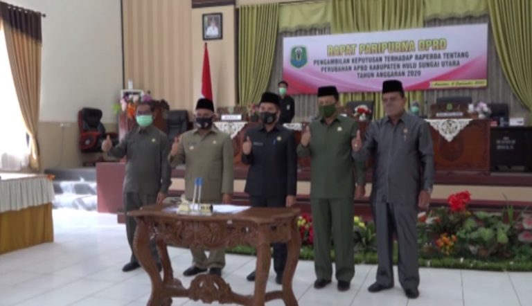 Rapat Paripurna DPRD Raperda APBD perubahan Kabupaten HSU tahun 2020.