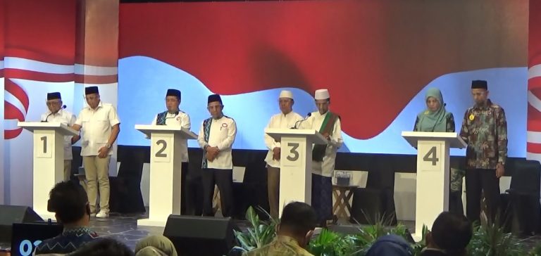 Proses Debat Terakhir Calon Wali Kota Banjarmasin