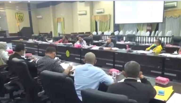 rapat anggaran antara DRPD dan Dinas Pupr Kota Banjarmasin