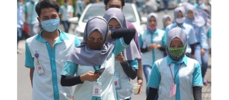 Upah Lembur dalam RPP Turunan UU Cipta Kerja - 300121 Pekerja ScaleD