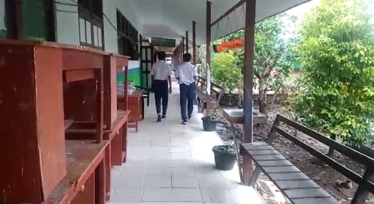 SMP Negeri 22 Banjarmasin menjadi salah satu sekolah yang menggelar PTM (foto:duta tv)