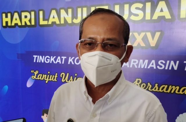 Machli Riyadi Kadinkes Kota Banjarmasin.