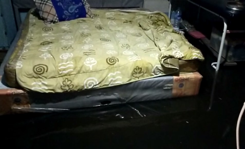 Rumah Warga Tergenang Banjir