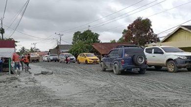 kondisi jalan nasional di daerah Bati-bati, rusak parah