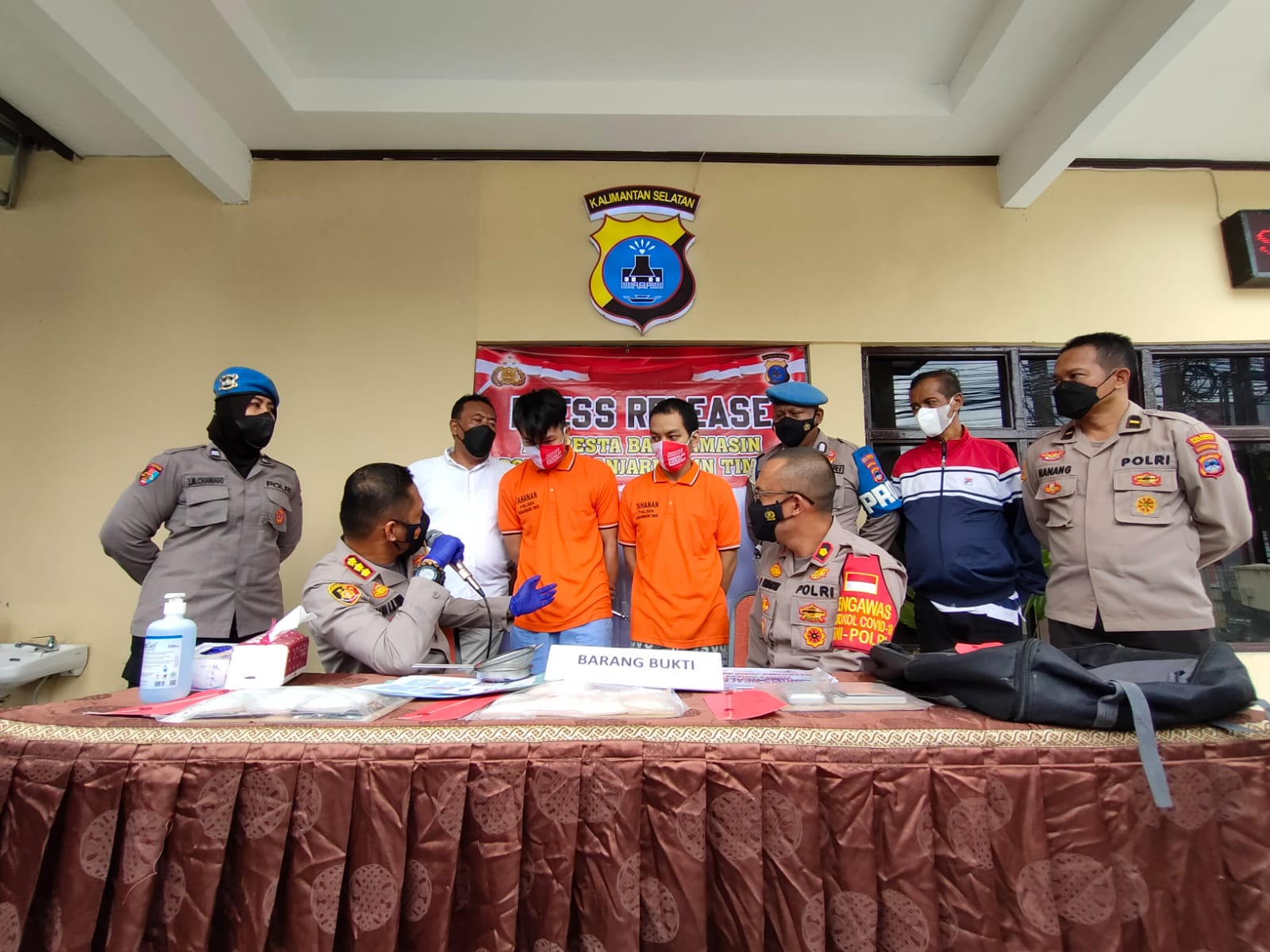 Polsek Bantim Sita Ratusan Gram Sabu