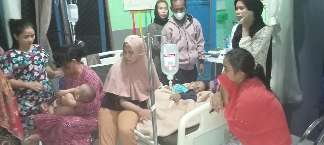 Belasan Anak Keracunan Nasi Goreng