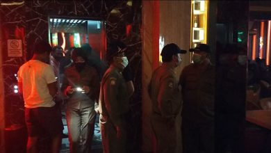 Puluhan petugas Satpol PP Kota Banjarmasin mendatangi THM di Banjarmasin