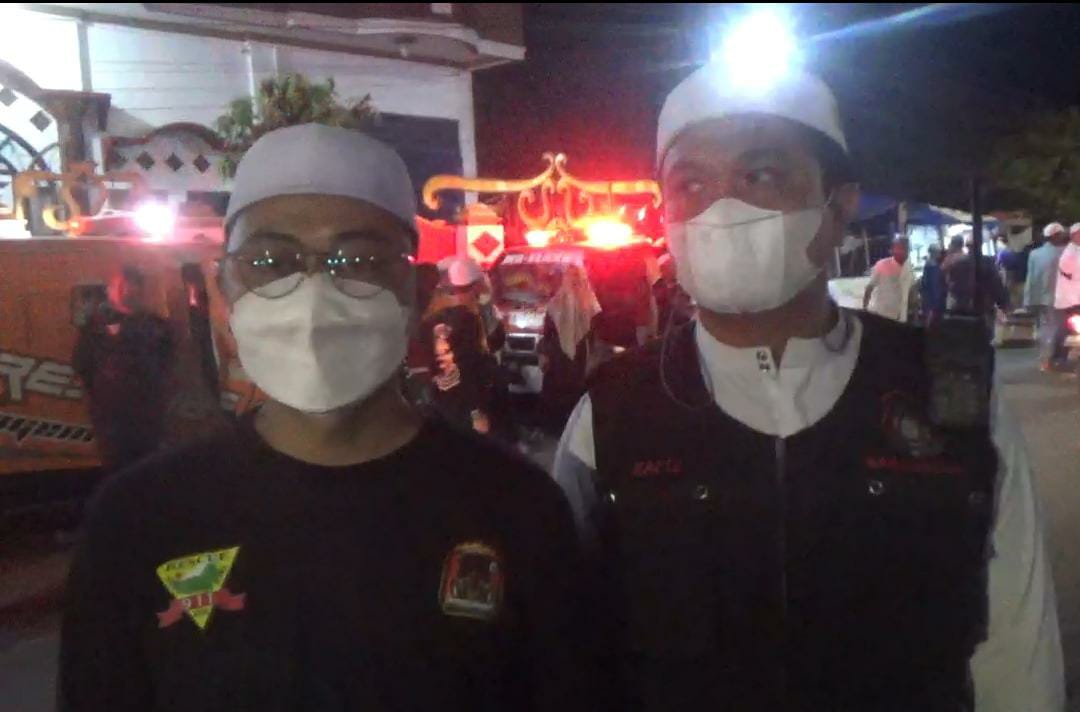 Marzuki Dewantara dan Hafiz Ikhwan, Relawan Rescue 911 dan Mg Elang.