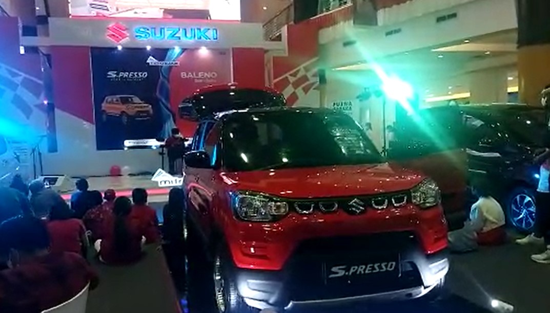 Suzuki Launching Baleno dan S-Presso