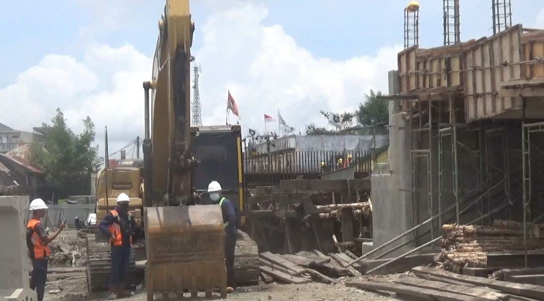 Proses pembangunan proyek Jembatan Sulawesi 2 sudah mencapai 60 persen