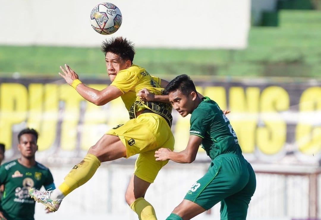 Punggawa PS Barito Putera saat melawan Persebaya Surabaya pada lanjuta BRI Liga 1 (foto : duta tv)