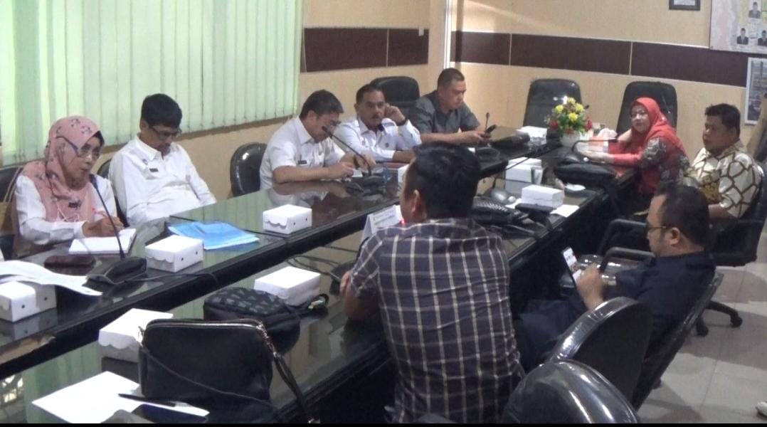 RDP digelar untuk membahas evaluasi kegagalan Kota Banjarmasin mempertahankan Piala Adipura