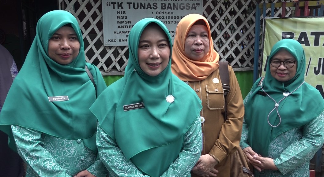 dr. Dr. Hj. Siti wasilah, M.si, Med, Bunda Paud Kota Banjarmasin