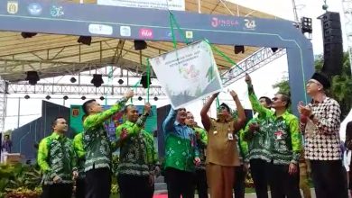 Pelepasan balon ke udara memperingati HUT ke-24 Kota Banjarbaru