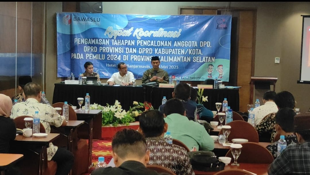 Bawaslu Kalsel Gelar Rapat Koordinasi Pengawasan Tahapan Pencalonan