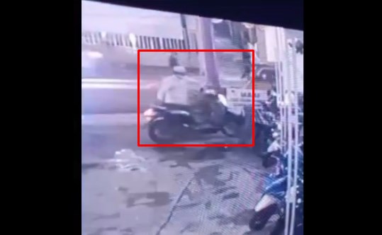 Aksi Pencurian Motor Di Masjid Al Khair Terekam Cctv