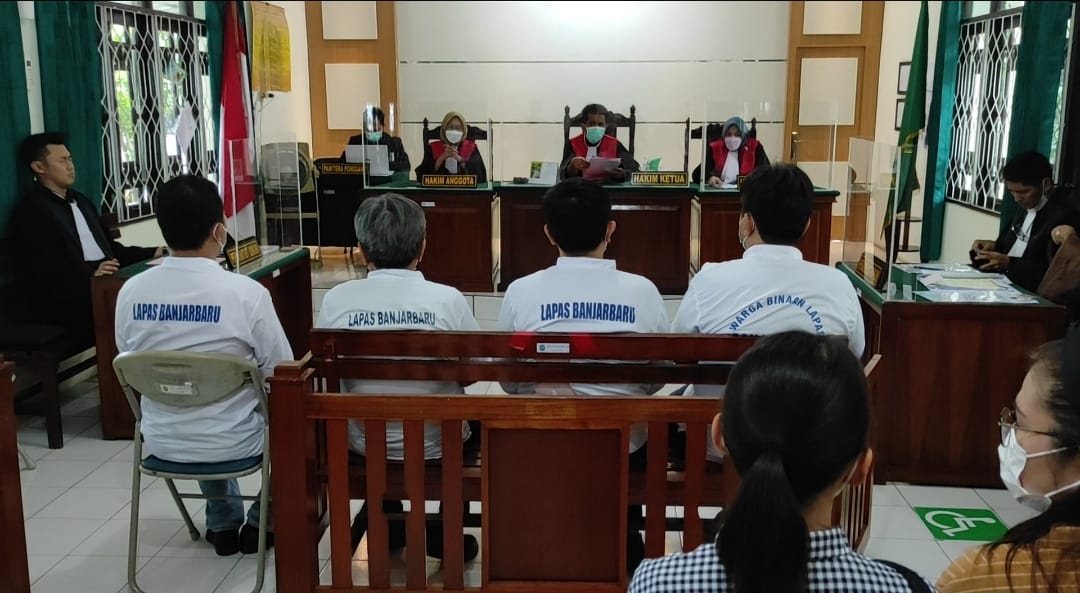 4 terdakwa penipuan senilai 71 miliar, yang berkedok investasi batubara menjalani persidangan perdana