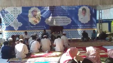 Peringatan Maulid Rasulullah Muhammad SAW digelar di halaman Dinas Komunikasi, Informasi, Statistik, dan Persandian (DKISP) Kabupaten Banjar
