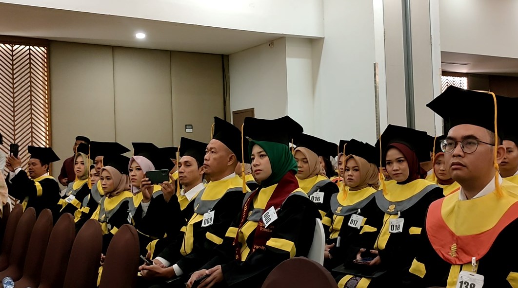 Universitas Terbuka Banjarmasin Wisuda 374 Lulusan