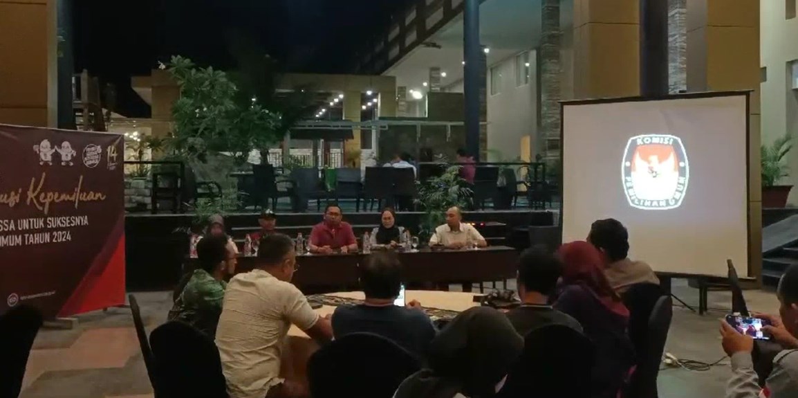 seminar dan diskusi yang digelar oleh KPU Kota Banjarbaru