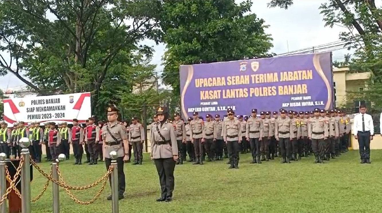 upacara serah terima jabaran Kasat Lantas Polres Banjar