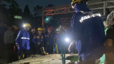 wakar atau petugas jaga malam SMPN 6 Banjarmasin tewas tertimpa beton (foto : duta tv)