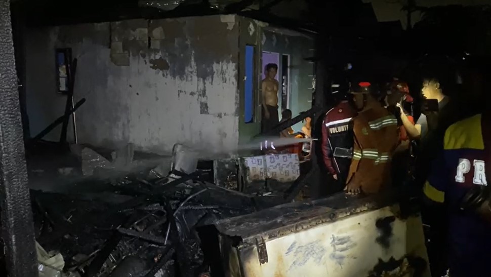 pembasahan kebakaran kawasan Kelayan A