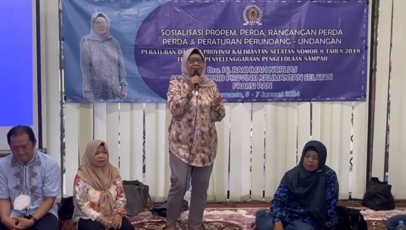 sosialisasi Perda tentang pengelolaan sampah yang diselenggarakan Ketua Komisi I DPRD Kalsel