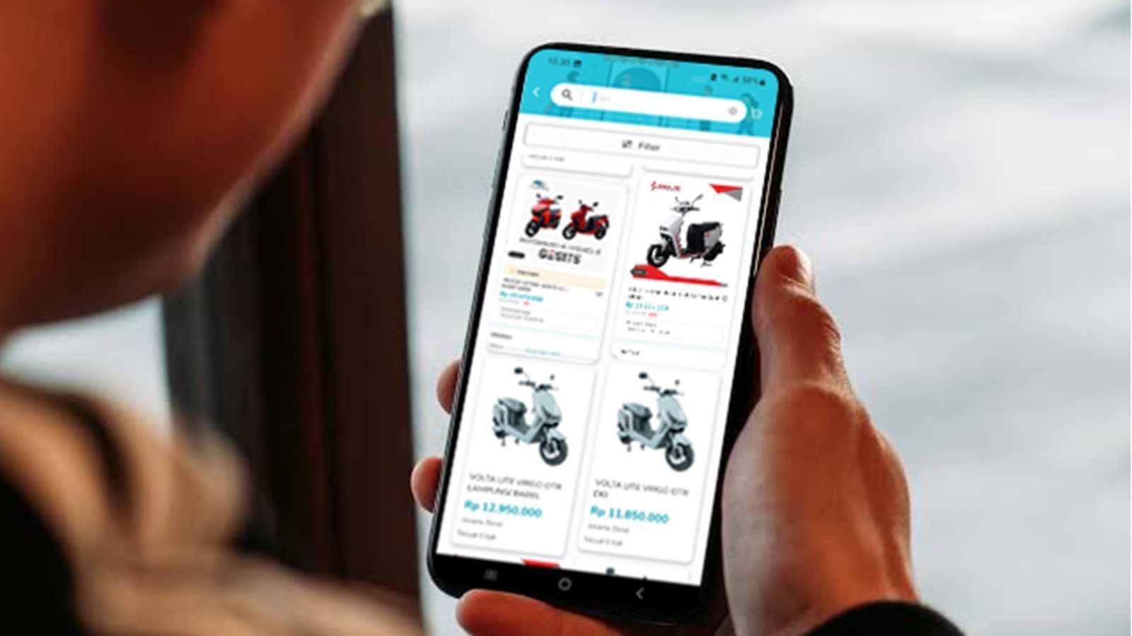 Tampilan fitur _Electric Vehicle Digital Services_ (EVDS) di aplikasi PLN Mobile untuk memudahkan pelanggan yang ingin melakukan pembelian kendaraan listrik.