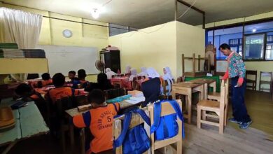 Suasana belajar mengajar di SDN Sungai Lulut 5 Banjarmasin