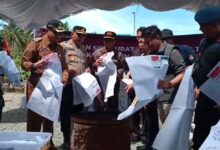 pemusnahan surat suara rusak di Kabupaten HSS