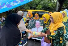 Ratusan nasi bungkus yang dibagikan jajaran Himpunan Wanita Karya (HWK)