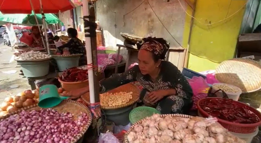 harga bawang merah di pasaran jelang Idul Adha terpantau stabil