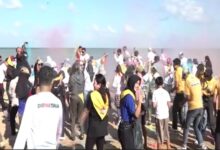 Event Batakan Colour Fun 2024 yang dilaksanakan oleh Dinas Pariwisata Tanah Laut bertempat di Pantai Batakan Baru