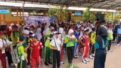 Siswa Baru SMPN 10 Dikenalkan Mars Sekolah