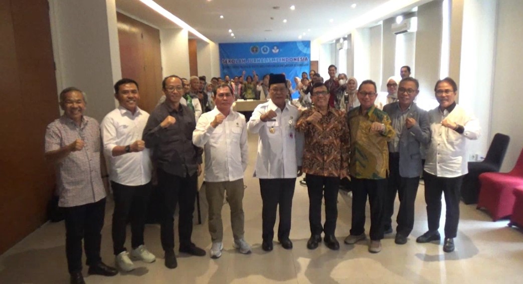 wartawan media siber, cetak, radio, dan televisi se-Kalimantan Selatan mengikuti Sekolah Jurnalisme Indonesia