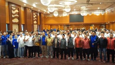 Pasangan calon nomor urut satu, Arifin - Akbari, menggelar konsolidasi dengan partai koalisi di salah satu hotel berbintang