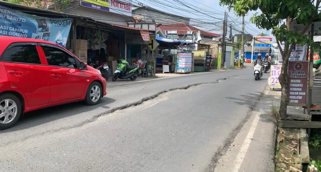 Kondisi Jalan Sungai Lulut Kilometer 5, Kecamatan Banjarmasin Timur