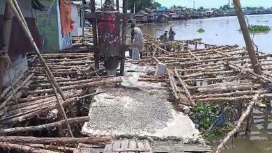 Pengerjaan Titian Gusti Galuh Terkendala Aktivitas Warga