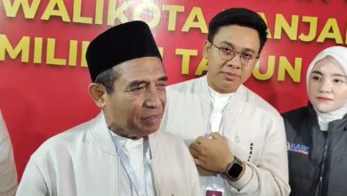 Arifin-Akbari pada debat publik kedua Pilkada 2024