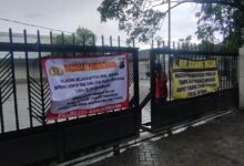 Pemilik Gudang di Belitung Darat Tutup Kawasan Menuju Titik Kebakaran